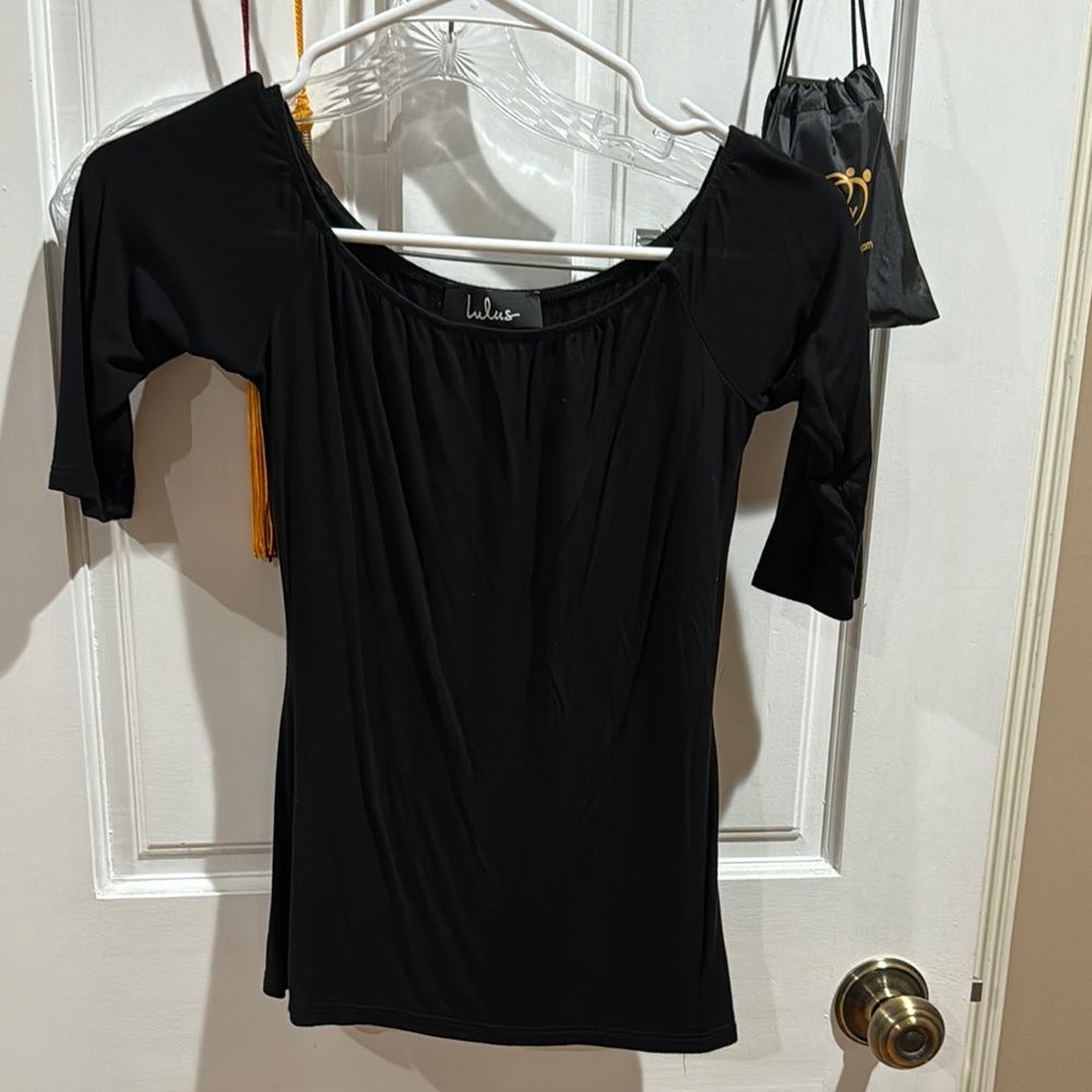 Lulu's Black Fitted off the shoulder top